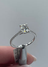 Load image into Gallery viewer, 14K White Gold Oval-Cut Diamond Engagement Ring - 0.89 Carat, Lab G-H VS1
