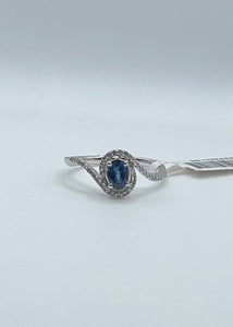 14k White Gold Oval Sapphire and Diamond Ring