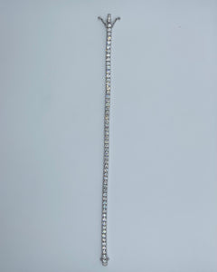 Exquisite 14k White Gold Diamond Tennis Bracelet - 5.66ctw LAB Diamonds