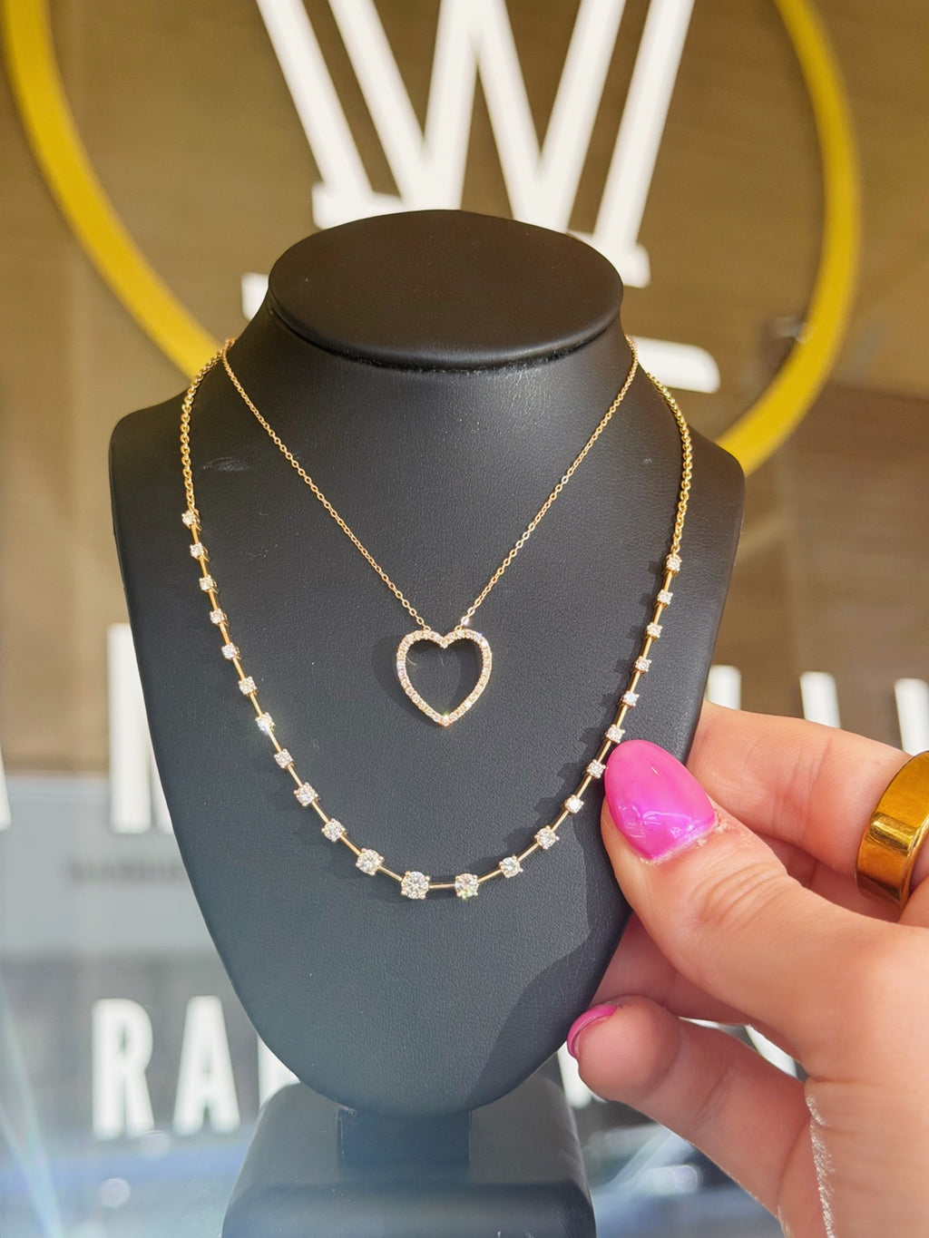 Yellow Gold & Graduated Round Diamond Necklace