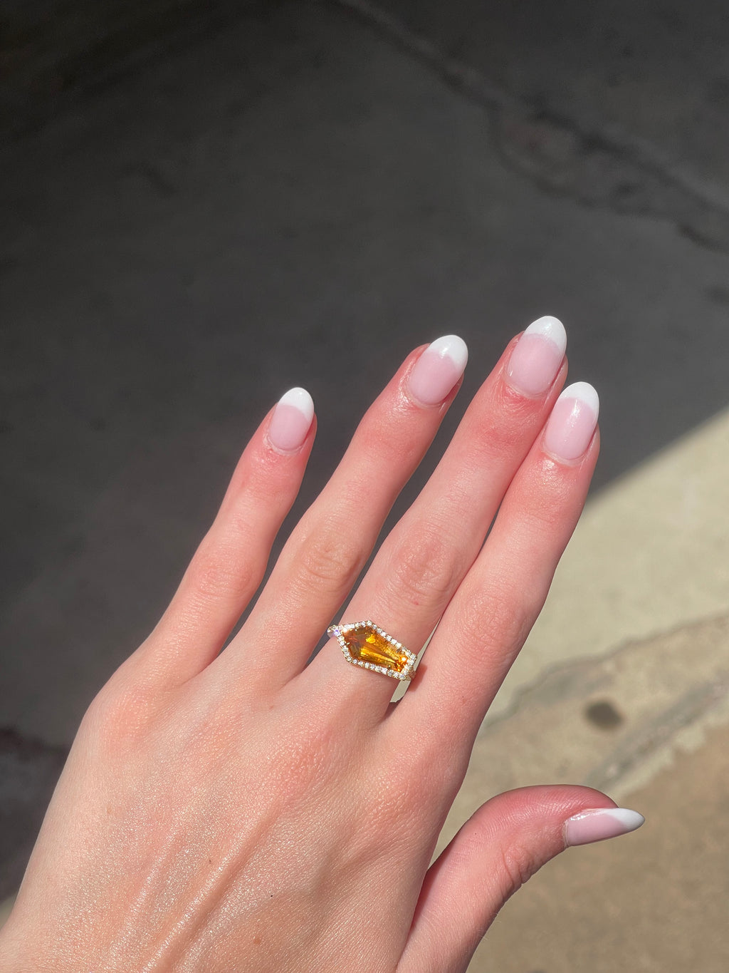 2.40ct Citrine & 0.33ct Diamond Ring in 18k Yellow Gold, Size 7