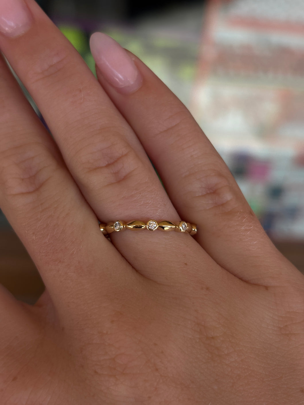 14K Yellow Gold Bubble Diamond Band