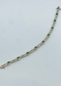 14k Yellow Gold Diamond and Emerald Bracelet