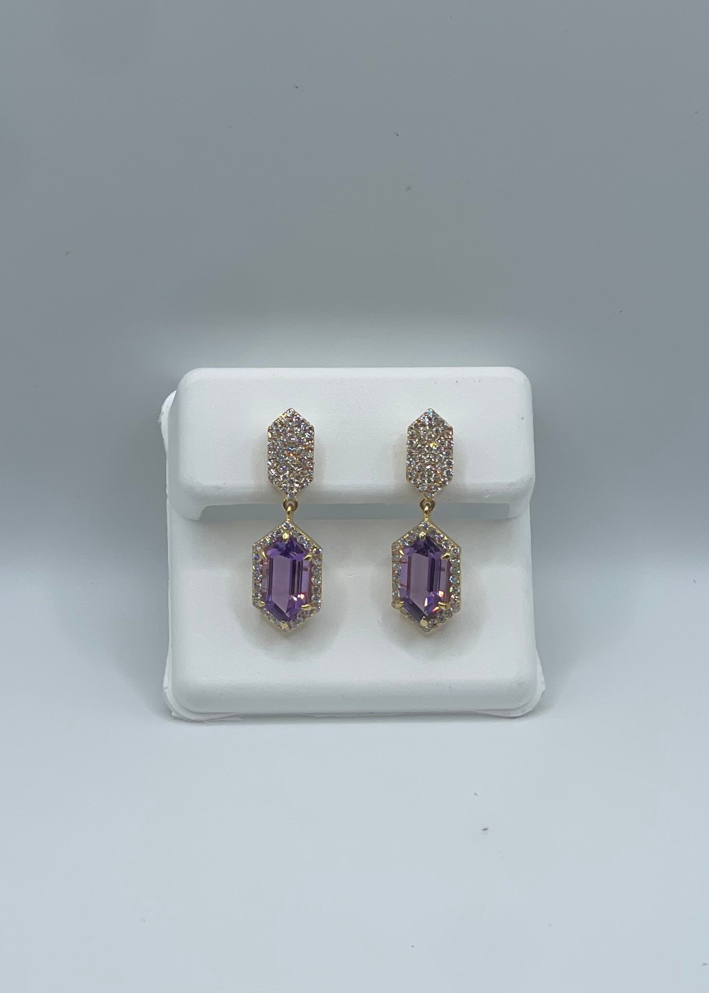 14k Yellow Gold Diamond and Amethyst Dangle Earrings