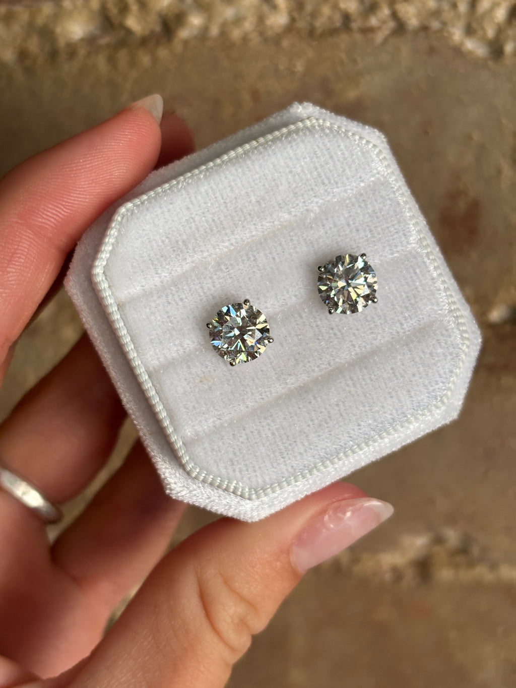 4.00ctw Lab Diamond Studs