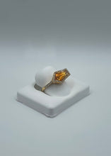 Load image into Gallery viewer, Stunning 18k Yellow Gold Ring with 2.40ct Citrine &amp; 0.33ct Diamonds, Size 7
