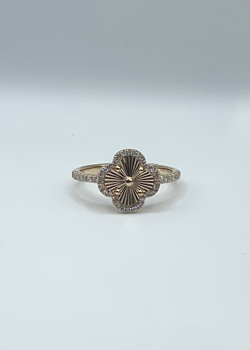 14K Yellow Gold Fluted Quatrefoil Ring - 0.24ct Diamonds