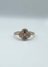 Load image into Gallery viewer, 14K Yellow Gold Fluted Quatrefoil Ring - 0.24ct Diamonds
