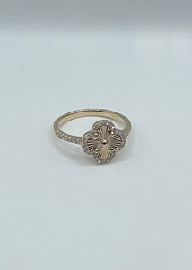 14K Yellow Gold Fluted Quatrefoil Ring - 0.24ct Diamonds