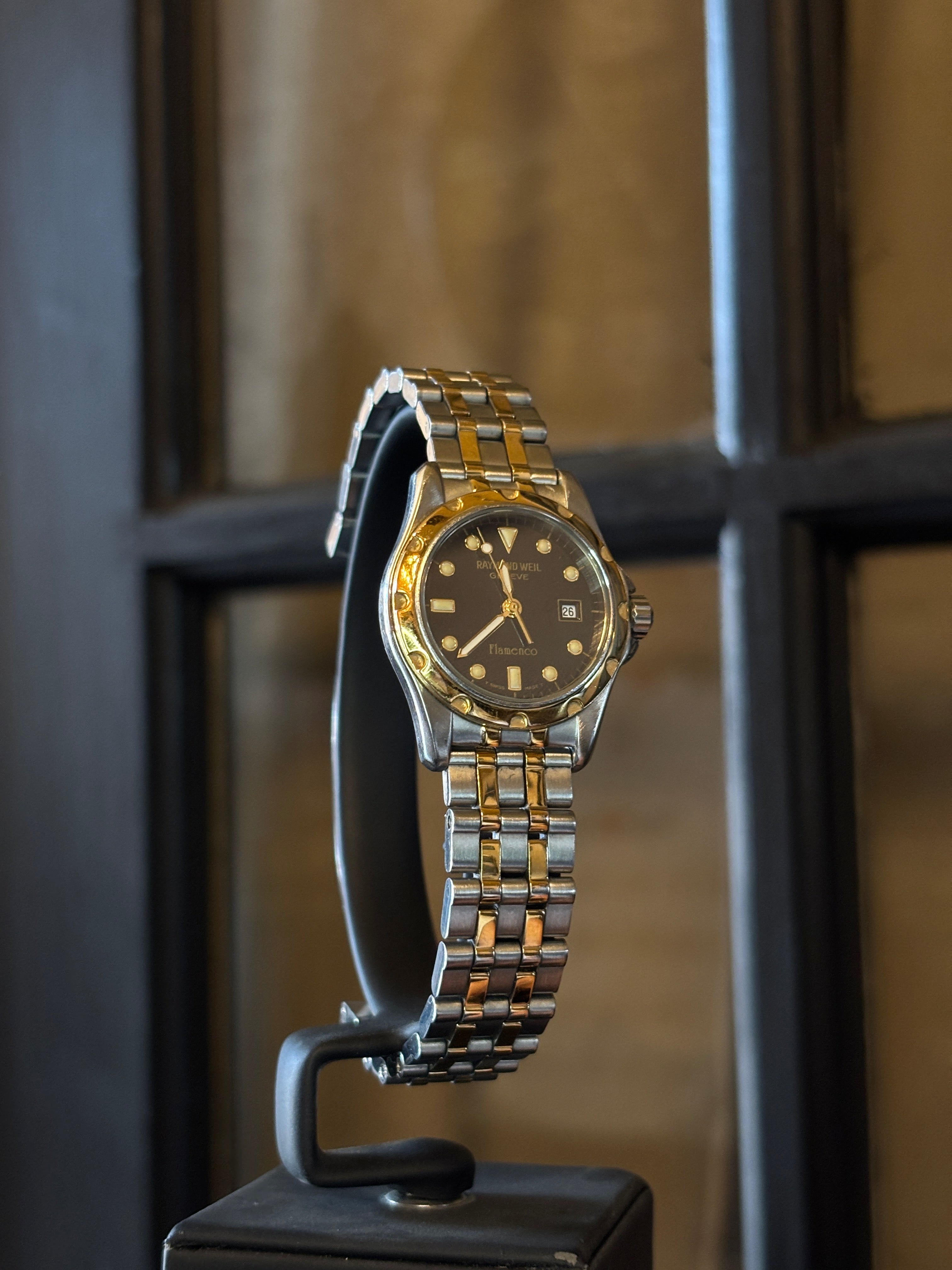 Pre-Owned Raymond Weil Women's Flamenco Watch