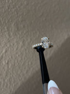 1.95ct Lab-Grown Oval Diamond Ring – E VS2, 14K Yellow Gold, Hidden Halo, IGI Certified