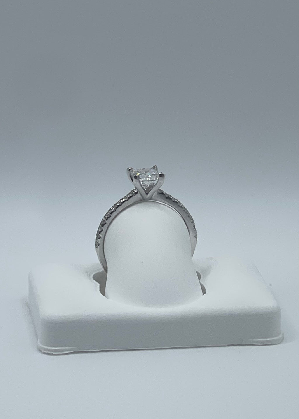 14K White Gold Princess-Cut Diamond Engagement Ring - 0.90 Carat, Lab H VS1