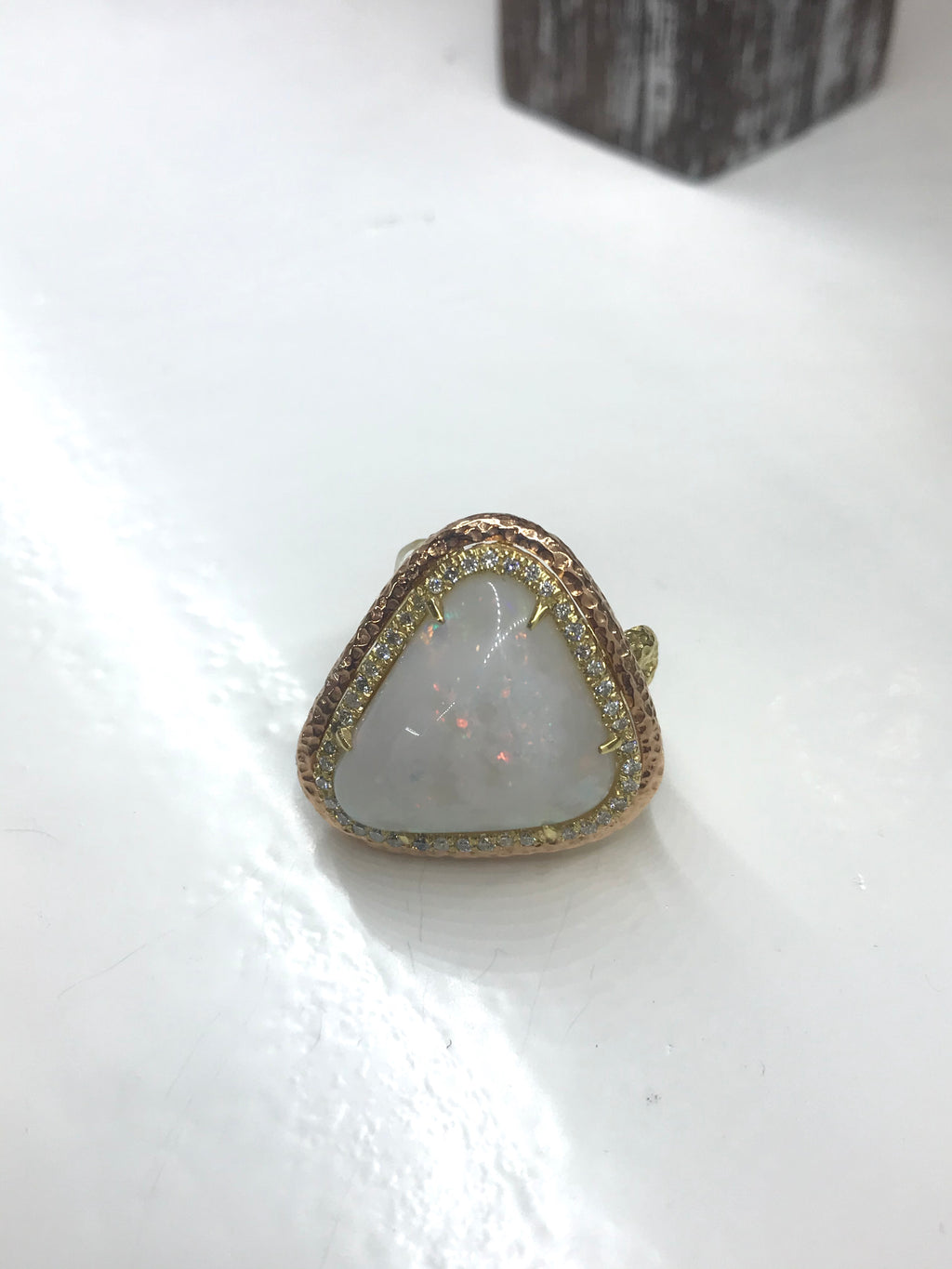 18K Yellow & Rose Gold 21.34ct. Australian Opal 0.80tcw. Diamond Ring Size 6.25